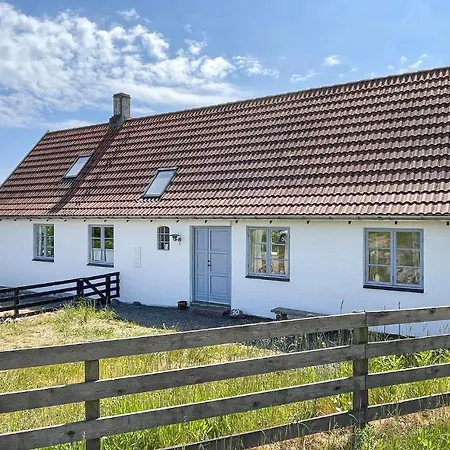 Gorgeous In With Wifi Holiday home